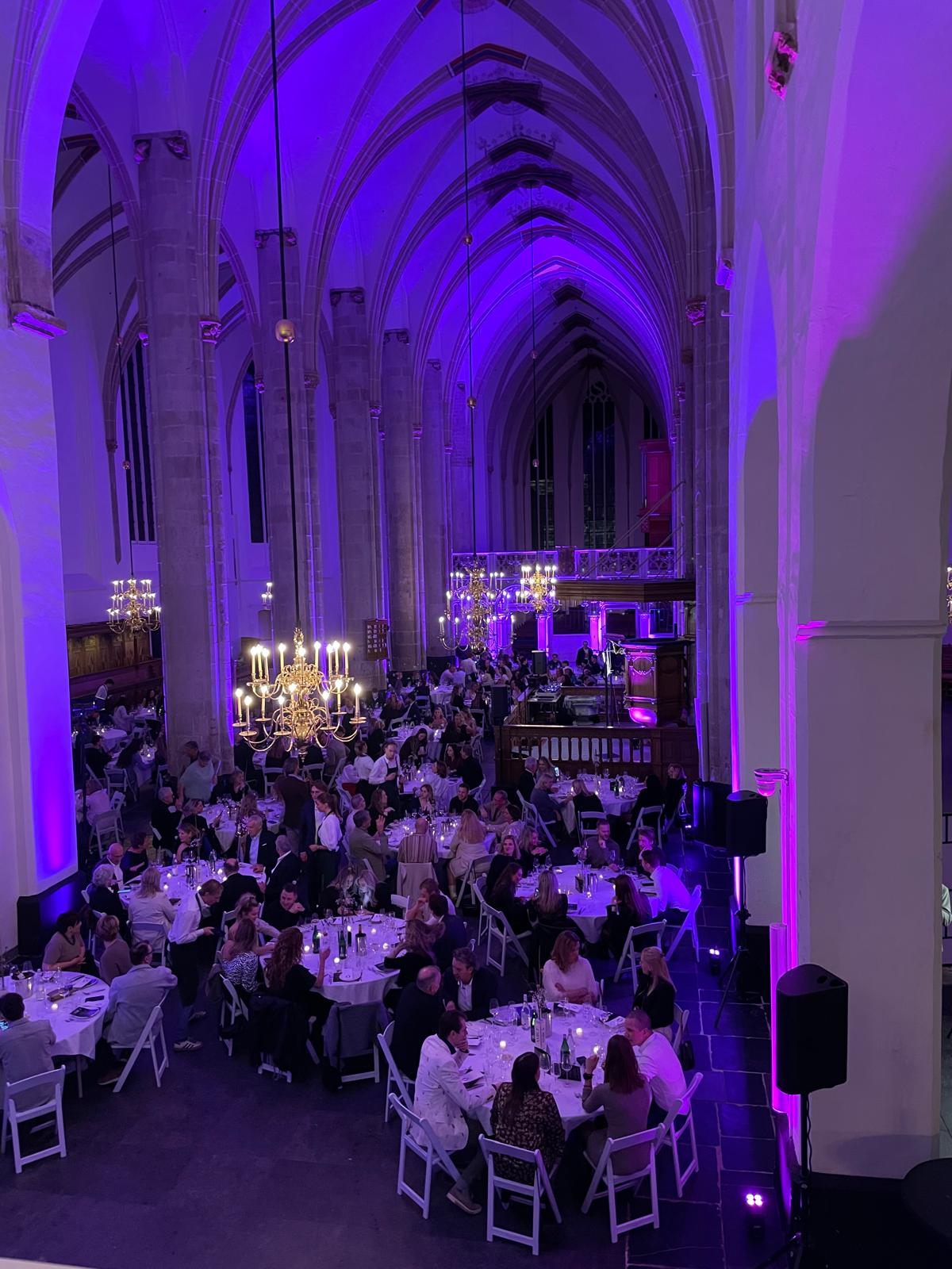 diner in de sint-joriskerk